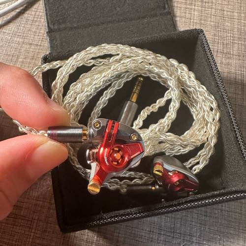 Acoustune HS2000MX 2th Pentaconn earphone re-cable Lilium