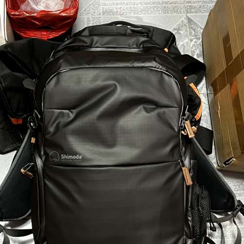 放shimoda explore v2 35L 連兩個內膽