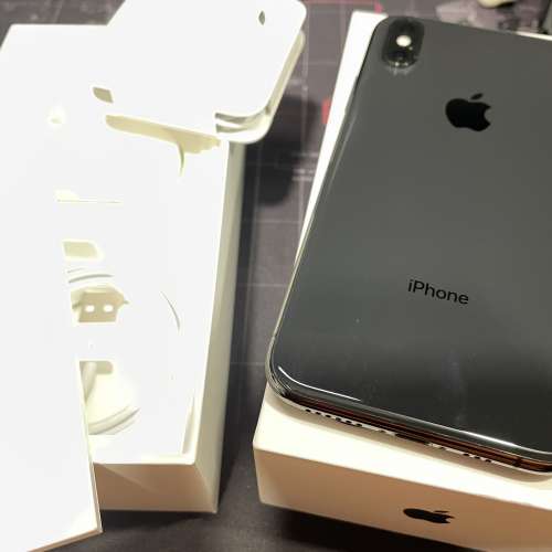 95%+新淨 港行iPhone XS 256 太空灰 連全新原裝配件