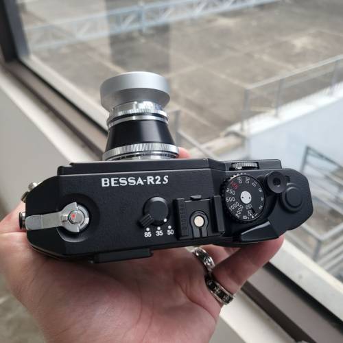 幾乎全新庫存品 Voigtlander Bessa R2S NHS50/3.5鏡 寶塔
