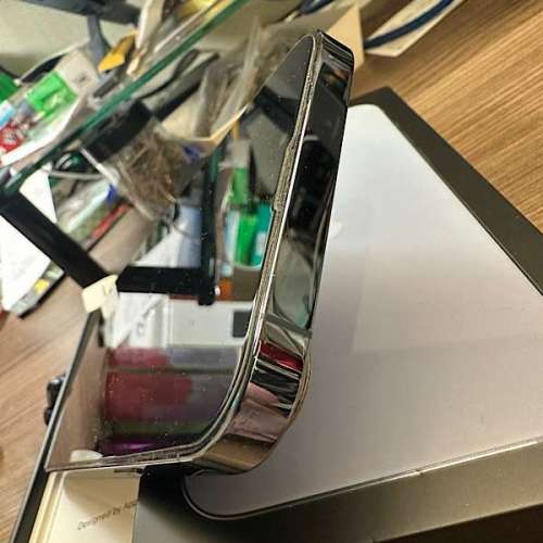 90%新 港行iPhone 13 pro max 256天峰藍色 ，電池健康度85%