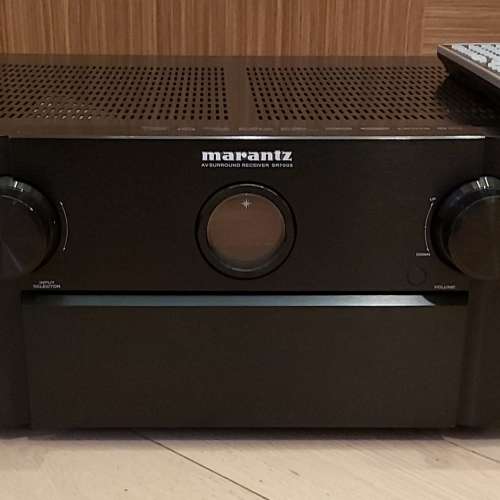 Marantz SR7005, A/V surround receiver, 7.1 HDMI, USB, Network, Airplay input