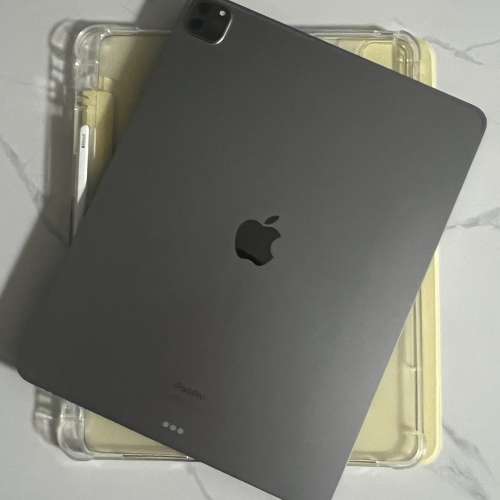 98％ new iPad Pro 12.9 gen6 M2 256g WiFi with Apple Pencil 2