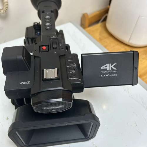 Panasonic松下AG-UX180專業級4K攝錄機