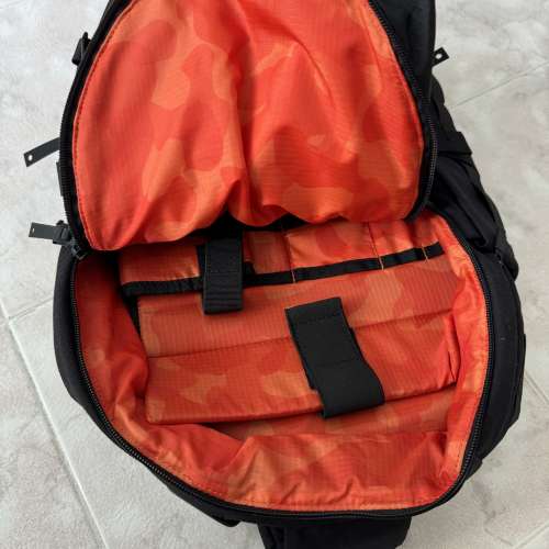 售CODE OF BELL - X-PAK EVO SLING PACK(L)  連 BACKPACK HARNESS KIT