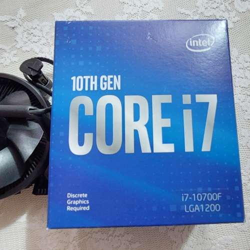 i7 10700F