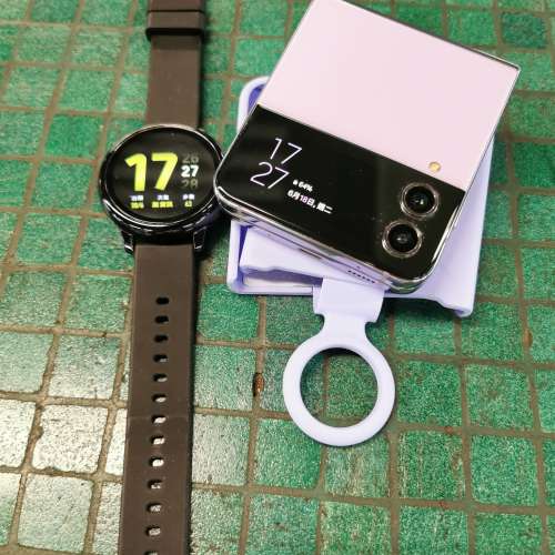 Samsung Filp 4 256GB + Watch Active 2