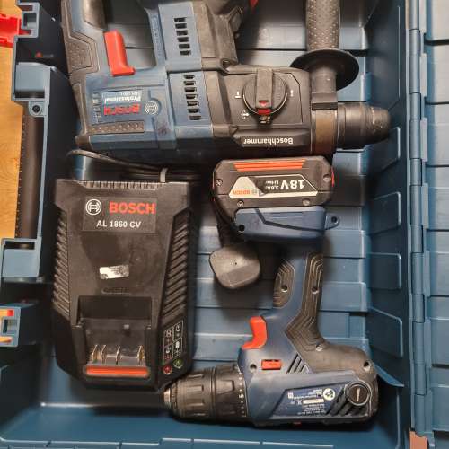 新淨BOSCH. 18V鋰電池專業油壓鑽及電批套裝