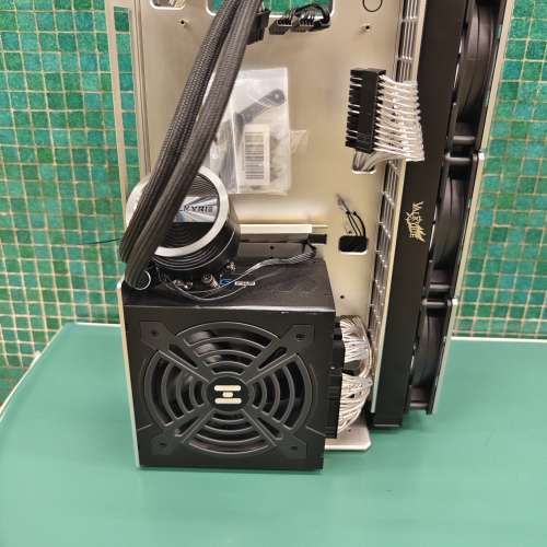 itx組合+360水冷+itx鋁合金機箱+顯卡延長線，行貨全部