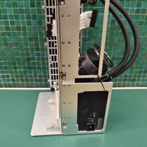 itx組合+360水冷+itx鋁合金機箱+顯卡延長線，行貨全部