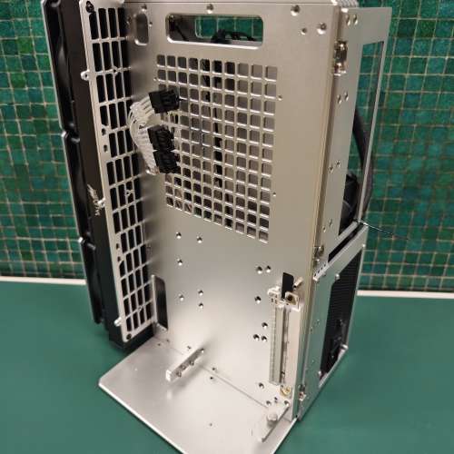 itx組合+360水冷+itx鋁合金機箱+顯卡延長線，行貨全部