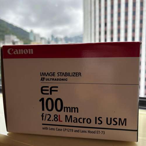 Canon EF 100mm f/2.8L Macro IS USM