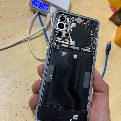 手机全科維修🧑&zwj;🔧檢查免費！                                       整好才收費...