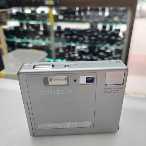 CONTAX i4R  MINOLTA DIMAGE XL  FOR DISPLAY