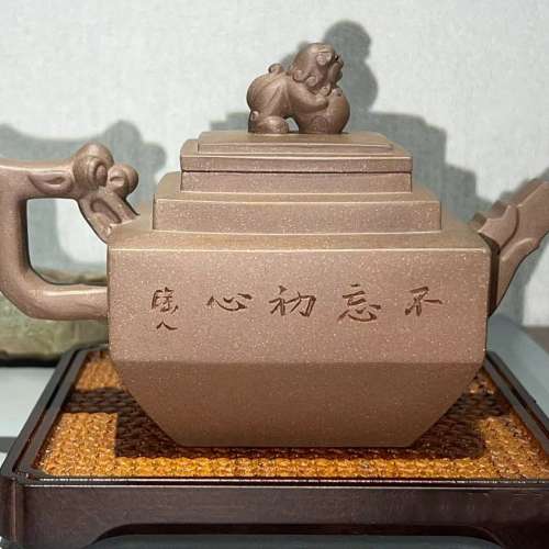 《狮桥》原矿段泥紫砂壶 全手工方器收藏品 容量400CC左右 大品壶壶型大气观赏性强