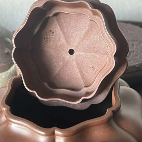 文革紫泥《葵仿古》紫砂壶半手工