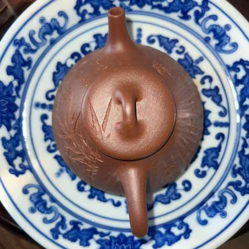 【子冶石瓢】原矿无酸洗老降坡泥紫砂壶 双刀刻绘 9孔出水