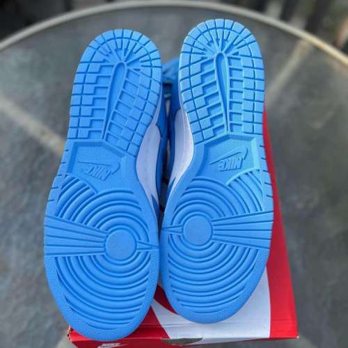 #06 Nike Sb Dunk Sneakers