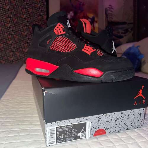 #15 Nike Air Jordan 4 Sneakers