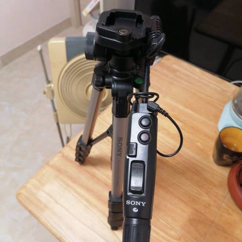 SONY RL MOTE CONTROL TRIPOD VCT-D680RM三腳架