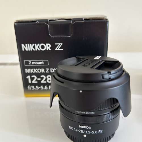 Nikon DX 12-28