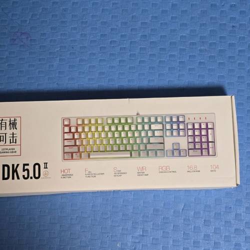 全新 1ST PLAYER DK5.0 BLUE SWITCH 108KEY WHITE