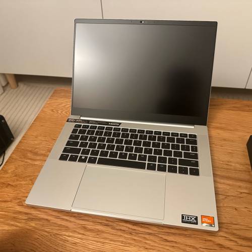 Razer blade 14 2023 100% new never used with half year warranty