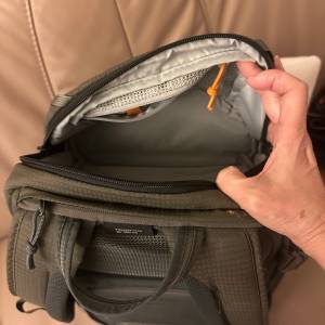 Lowepro -Flipside Trek BP 450AW 相机背囊