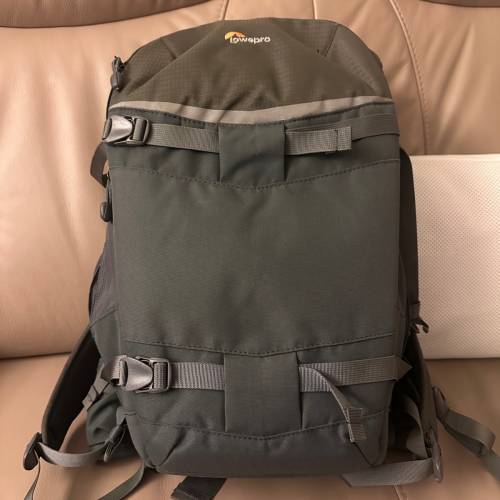 Lowepro -Flipside Trek BP 450AW 相机背囊