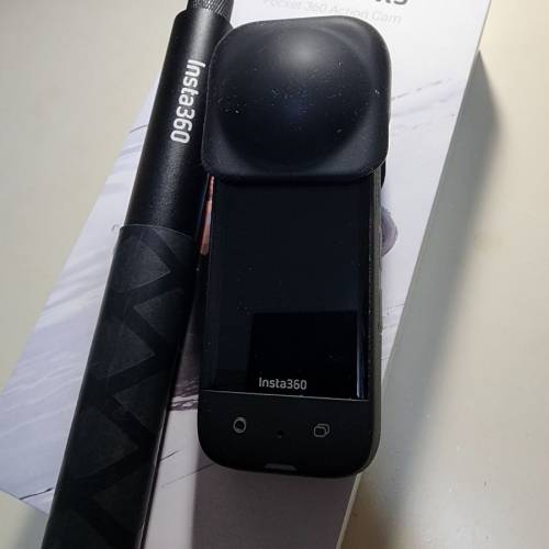 Insta 360 X3 + 自拍棍