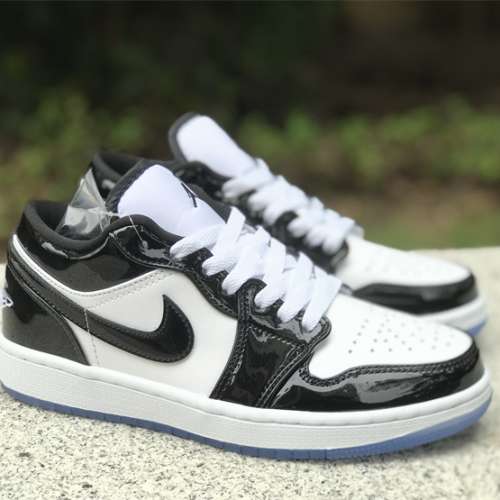 Jordan 1 Low SE Concord