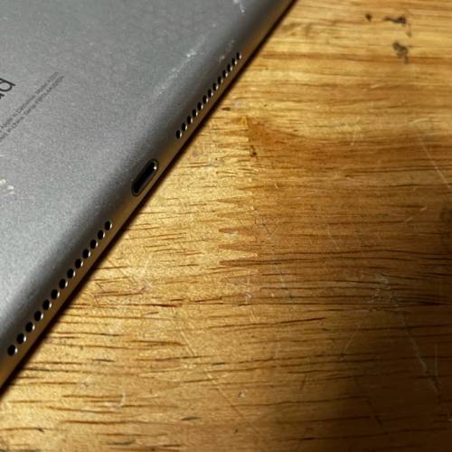 Apple 蘋果 iPad 8 (2020) 128G 第八代iPad 銀色 99% 超新淨，一直自用，已更新最新...