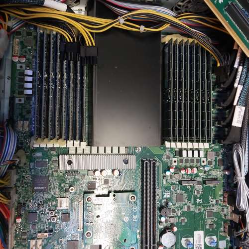 TYAN S8036GM2NE準系統+AMD EPYC 7502 32C64T CPU +64GB DDR4 可以試機,可散賣 $50...