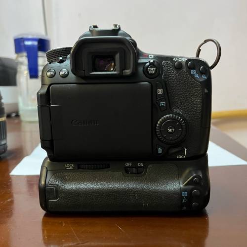 可議價 急放 70D with 直倒