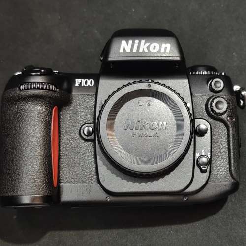 nikon F100 film camera