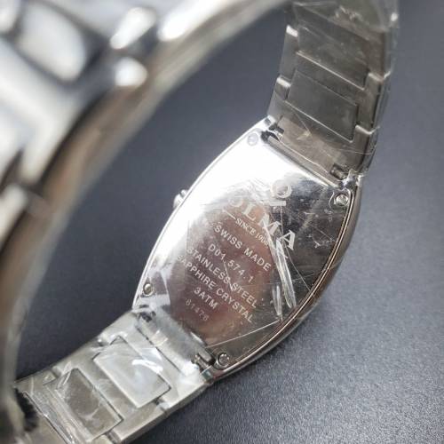 全新 OLMA 瑞士女裝石英錶&nbsp;