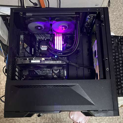 代售Lian Li LANCOOL  組合電腦 (Ryzen5 5600X+RTX3070)