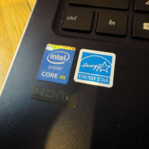 ASUS Transformer Book T300 128GB 手提電腦