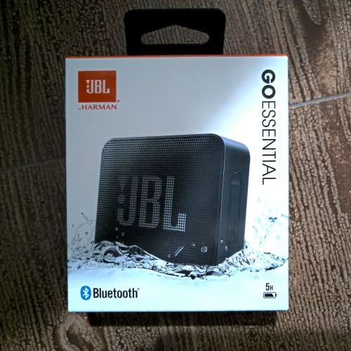 全新 JBL GO Essential 可攜式防水喇叭