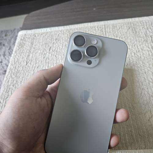 iPhone 15 Pro Max 256GB 原色