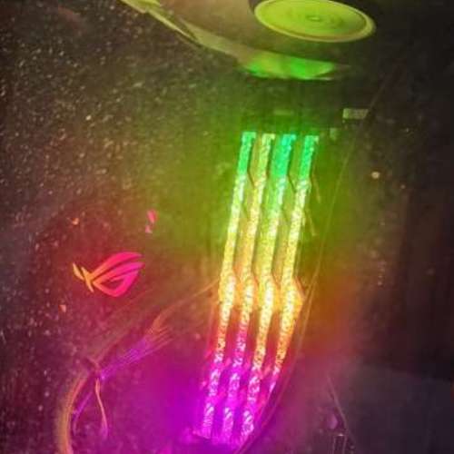 6把電腦風扇 + asus cpu cooler 水冷