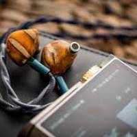 賣 UM Amber Pearl 絕版 頂級N30LE 套裝iem