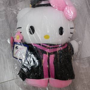 hello kitty畢業公仔✨