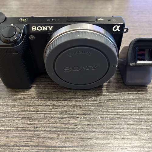 Sony NEX-5T + VF
