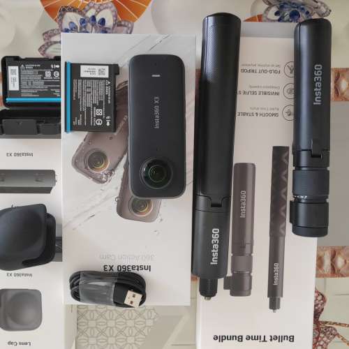100% New Insta 360 X3 Camera with 2 batteries