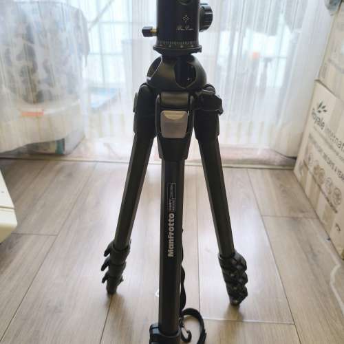 Manfrotto 055 MF4 中軸橫置 碳纖維