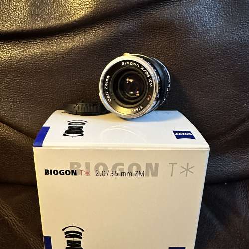 Carl Zeiss Biogon T* 35mm f2 ZM (Leica M mount)