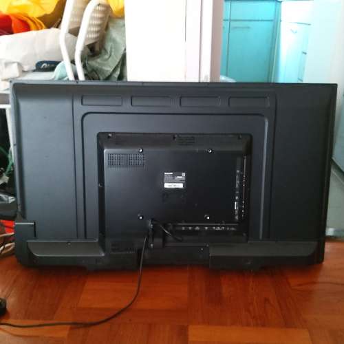 Sharp 43”  LED iDTV