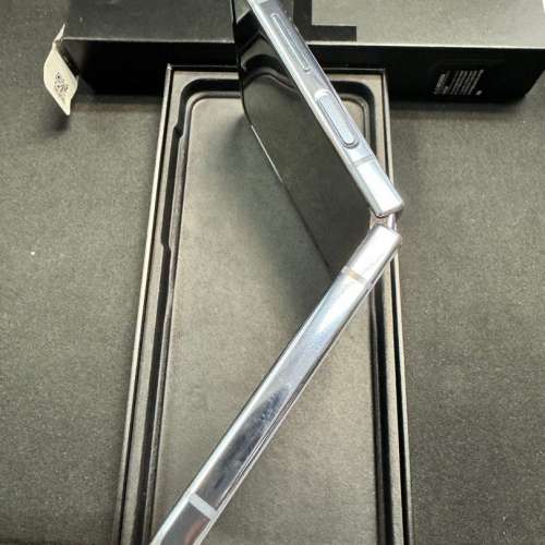 Galaxy z flip4 SM-f7210. 256G 有單有保