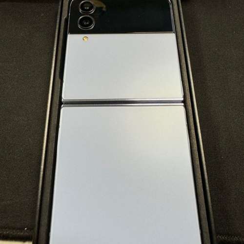 Galaxy z flip4 SM-f7210. 256G 有單有保